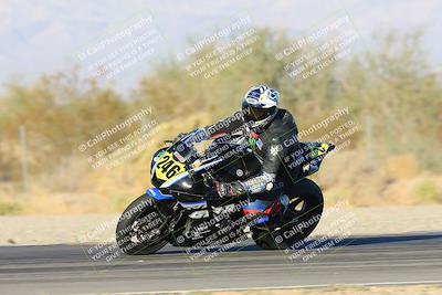 media/Dec-07-2024-CVMA (Sat) [[21c5f1ef85]]/Race 11-Amateur Supersport Open/